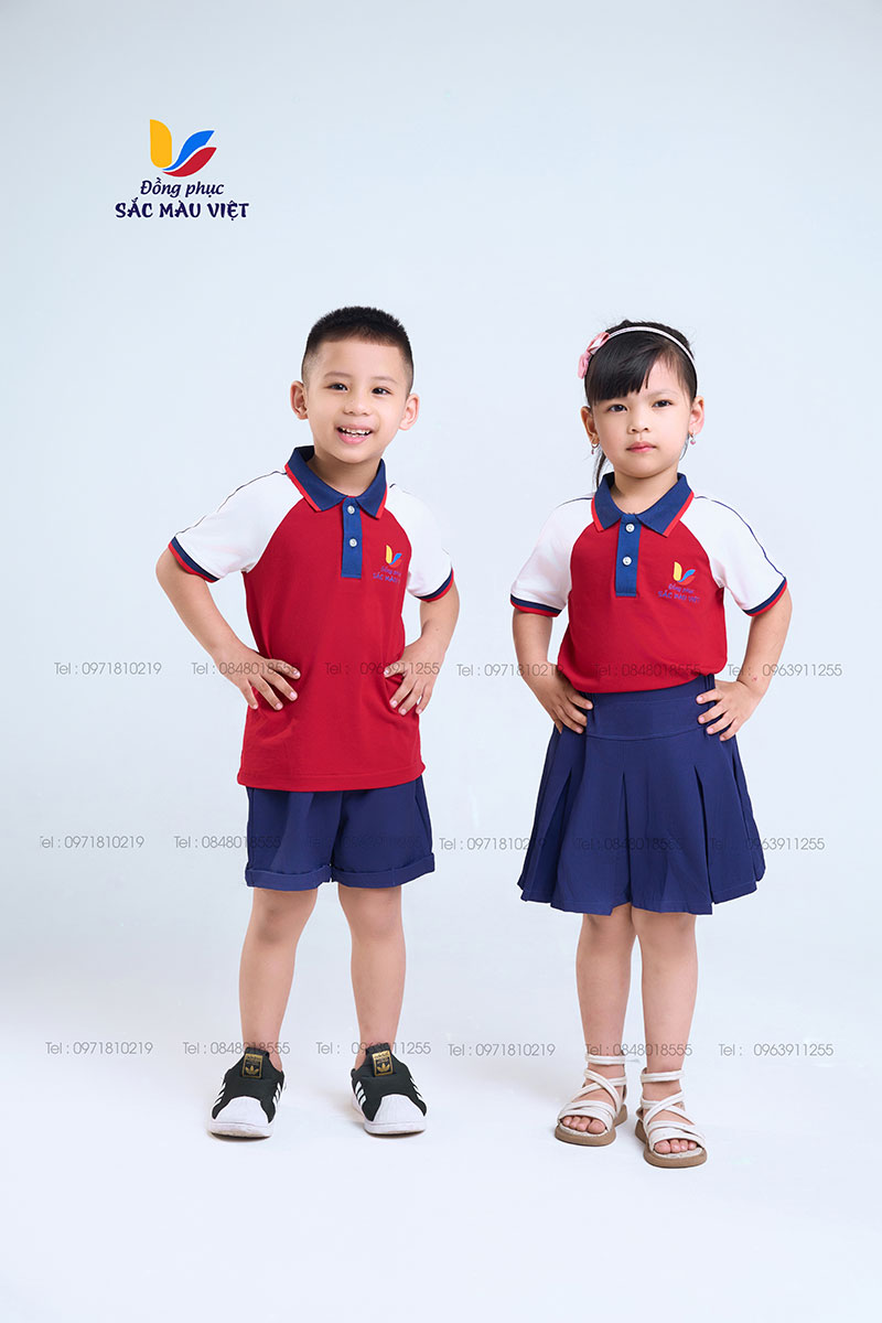 Mẫu đồng phục đỏ phối tay trắng